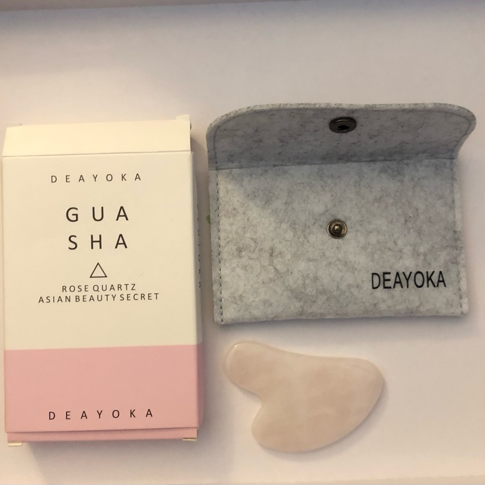 Deayoka Rose Quartz Guasha